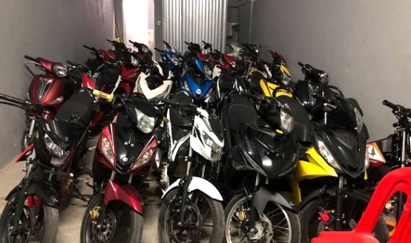 Anh Phong chuyên xe mới, tiết kiệm xăng, đa địa hình.
