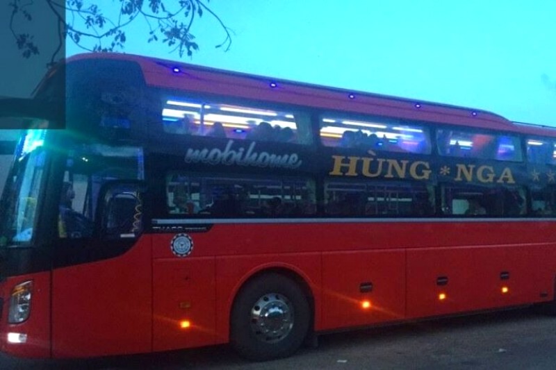 Xe Hùng Nga.