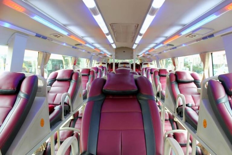 Hoàng Giang: Vận tải hàng hóa, bưu kiện giá rẻ.