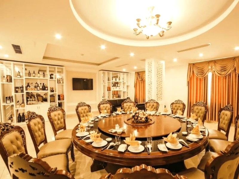 Khách sạn Grand Móng Cái